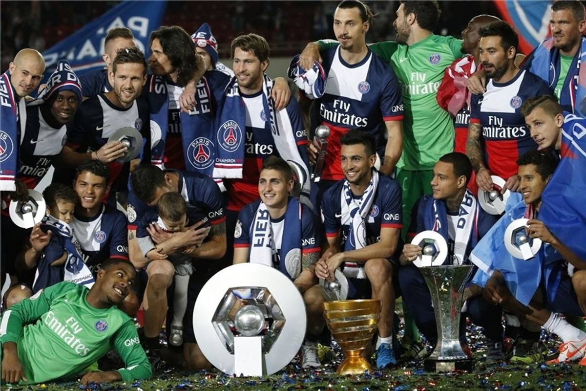 爱游戏入口-包含法兰克福主场大胜多特蒙德，欧联杯晋级前景一片光明的词条