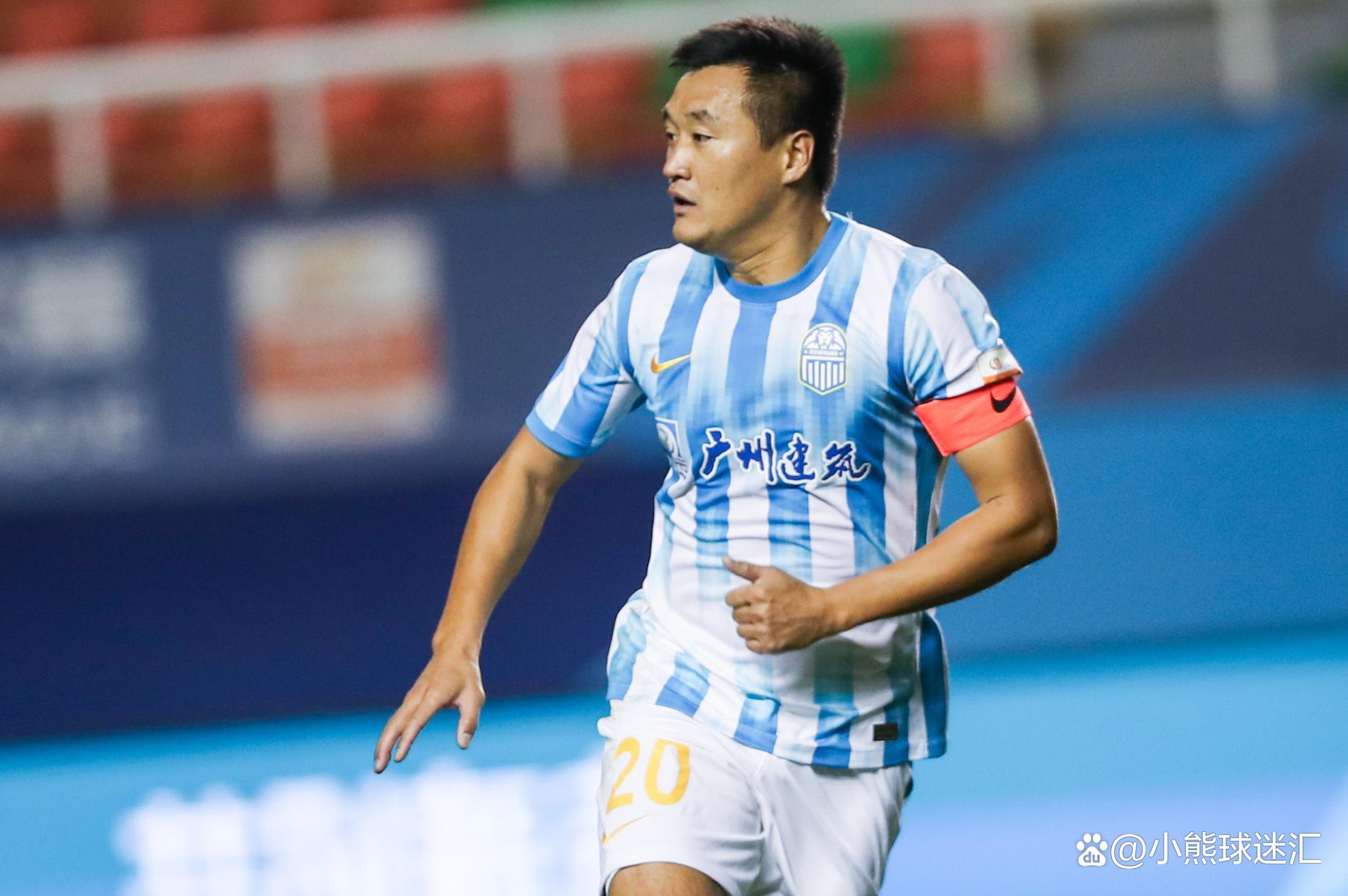 包含球员脱颖而出成为球队稳定核心,领军征战的词条 包含球员脱颖而出成为球队稳定核心,领军征战的词条