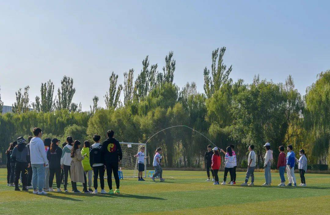 汉诺威半场领先,欢呼胜利近在咫尺的简单介绍 汉诺威半场领先,欢呼胜利近在咫尺的简单介绍