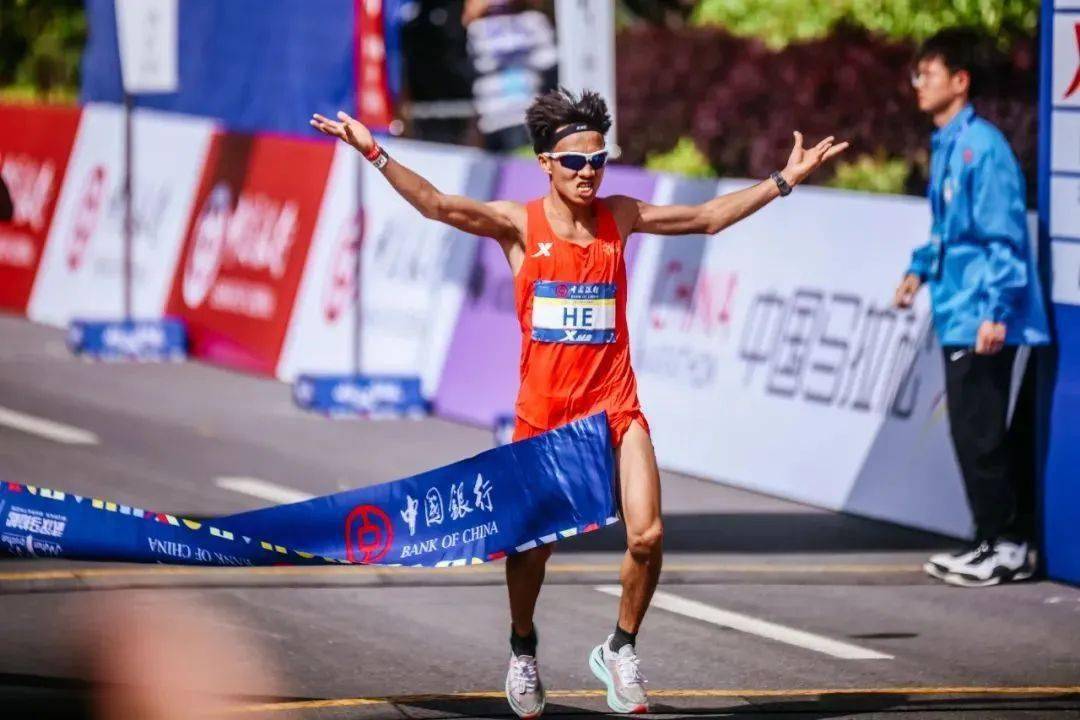 爱游戏官网-包含刚果射击选手神来之笔，成功登顶领奖台的词条