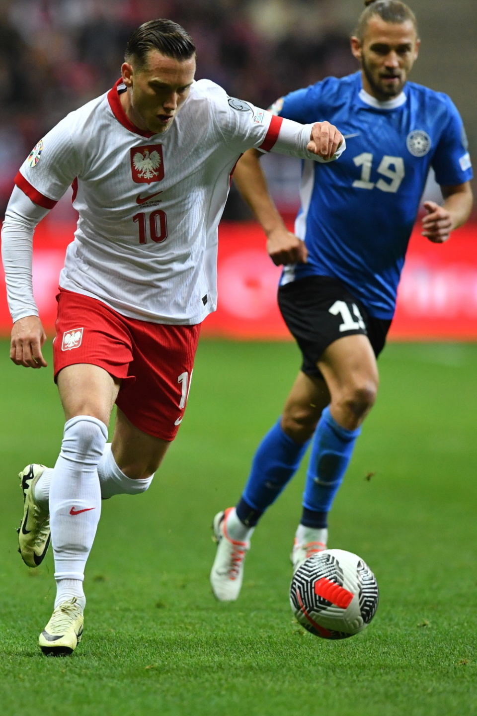 爱沙尼亚客场失利,欧洲杯前景渺茫 爱沙尼亚客场失利,欧洲杯前景渺茫