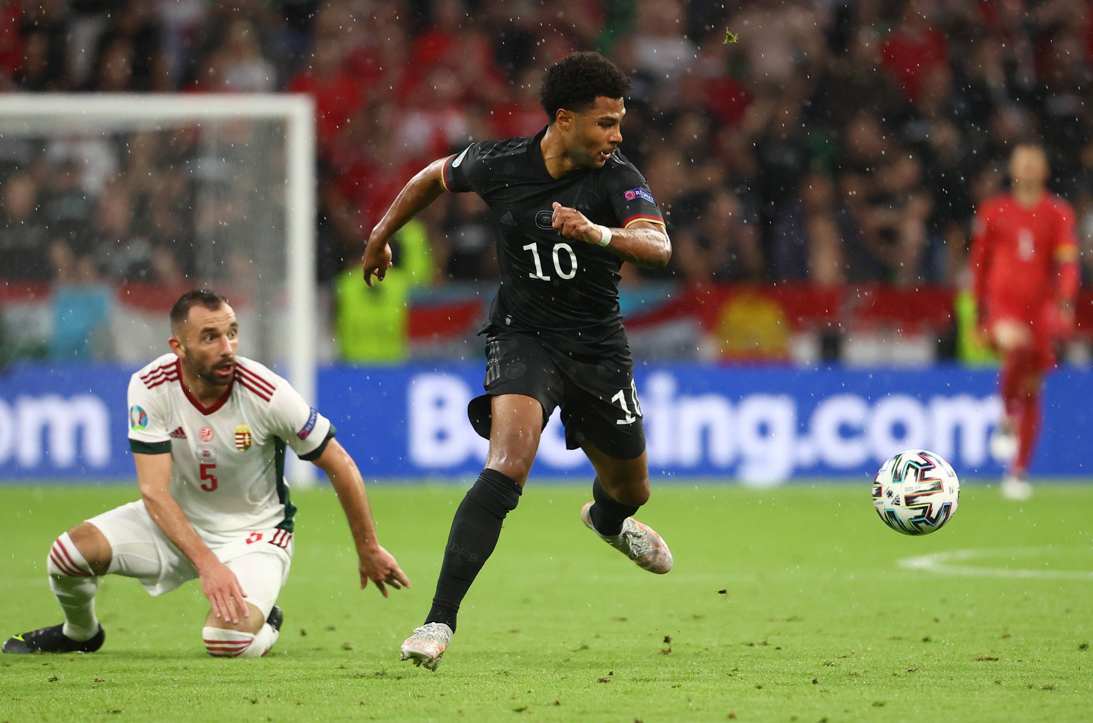 包含匈牙利加强集训备战欧预赛前战绩历历在目的词条 包含匈牙利加强集训备战欧预赛前战绩历历在目的词条