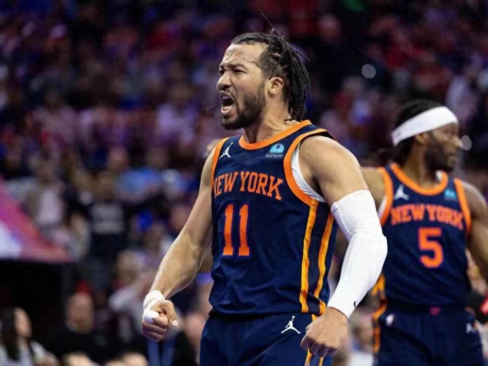 爱游戏入口-包含尼克斯队遭遇惨败，战绩继续低迷的词条