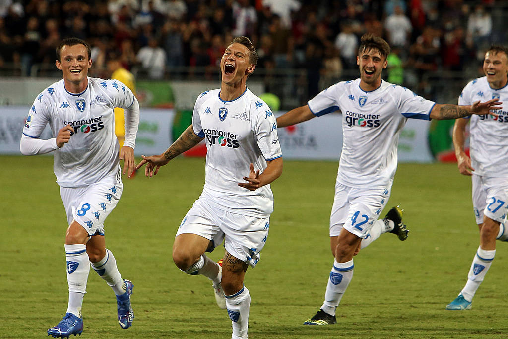 关于卡利亚里在主场平局,难分高下的信息 关于卡利亚里在主场平局,难分高下的信息