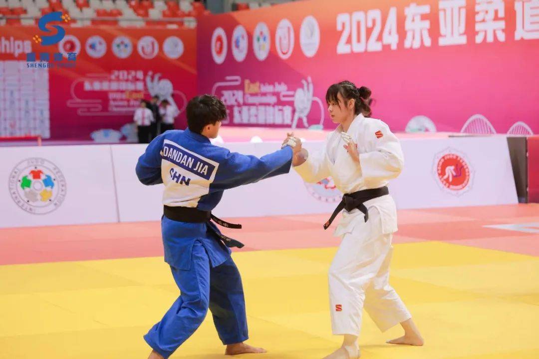 乌拉圭运动员在柔道比赛中称霸 乌拉圭运动员在柔道比赛中称霸